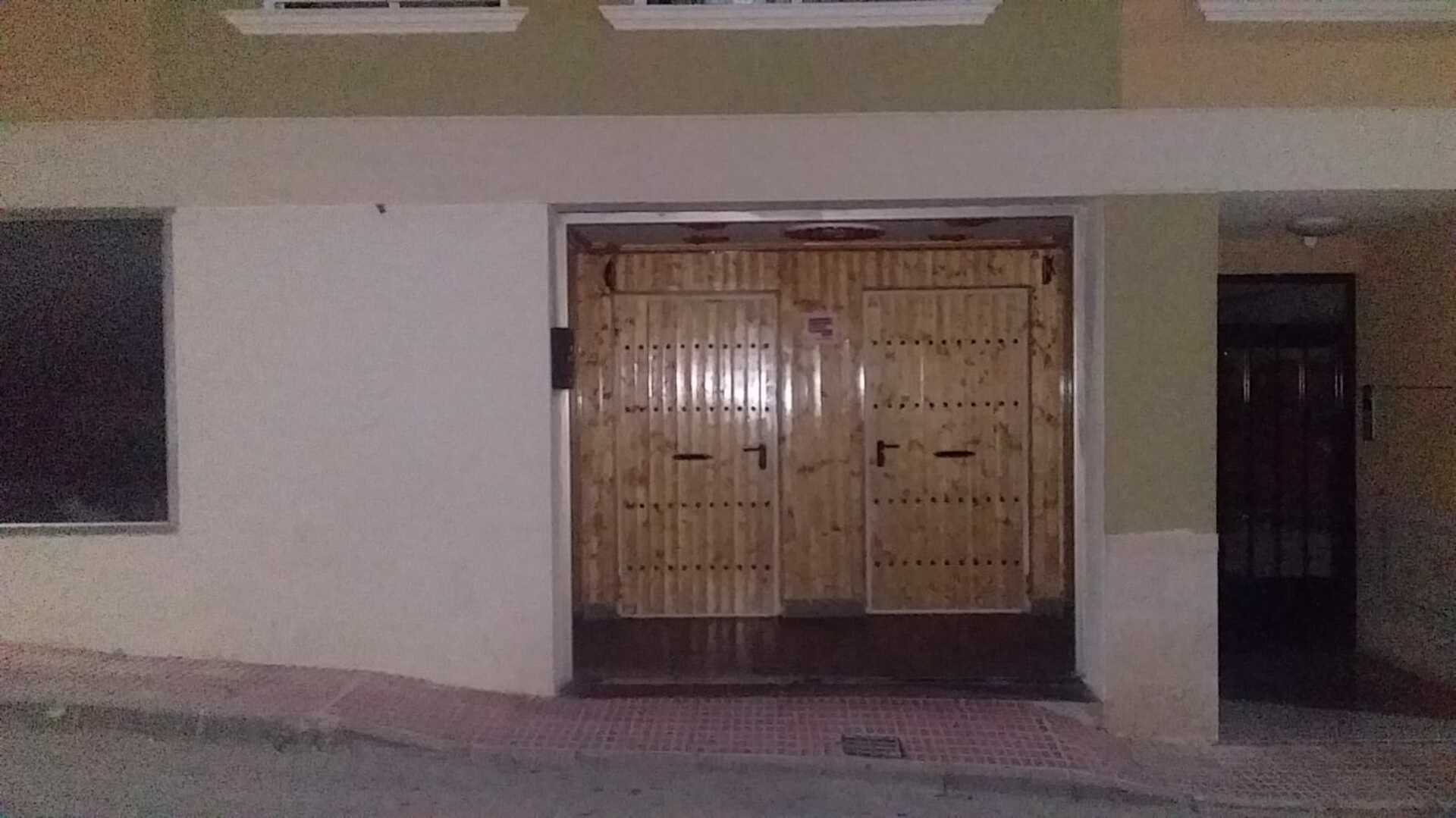 Foto de مسجد التوبة Pliego
