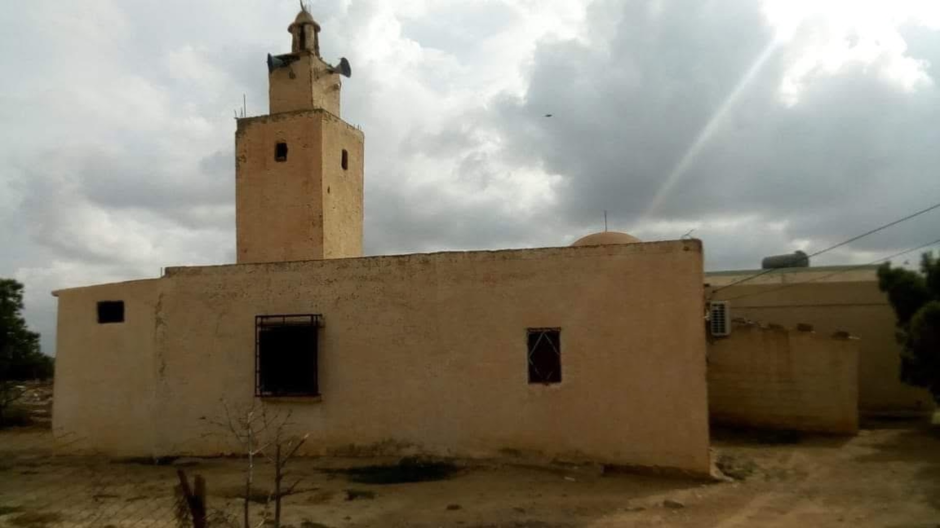 Photo de مسجد طارق بن زياد - الشرشارة