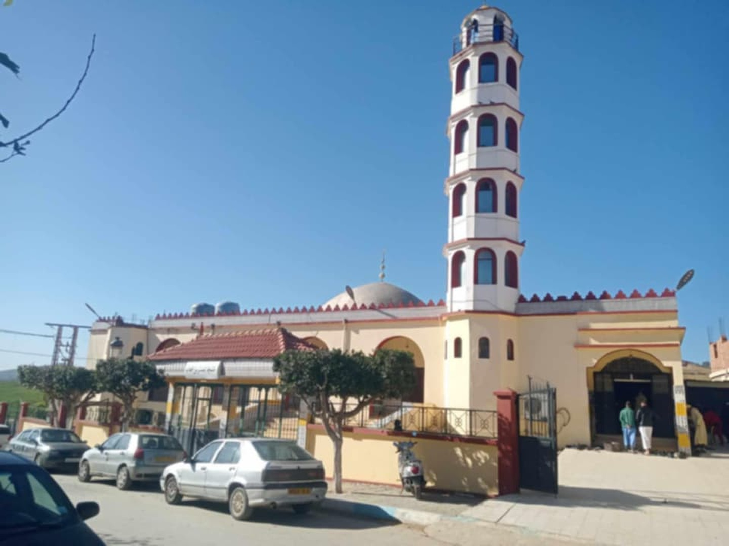 Photo de مسجد عمر بن الخطاب - بلدية مصدق