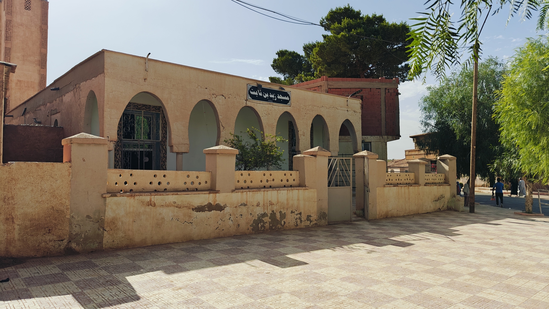 Photo de مسجد زيد بن ثابت - الخيثر